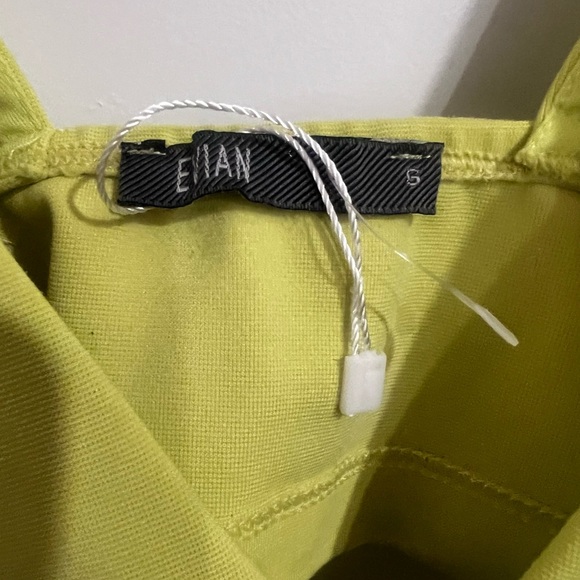 Light Green Yellow Crop Top - Picture 6 of 7